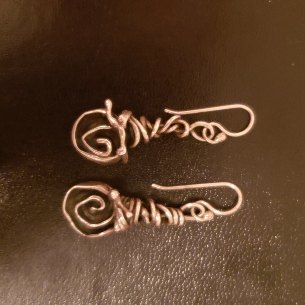 Sherry Tinsman Rose dangle earrings